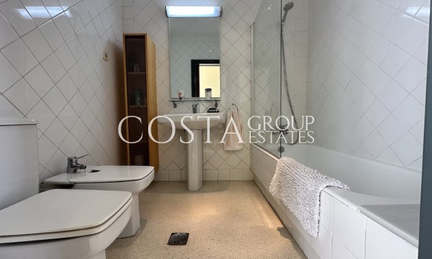 Resale - Villa -
Orihuela Costa - Dehesa de campoamor