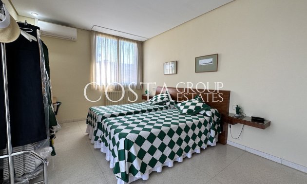 Resale - Villa -
Orihuela Costa - Dehesa de campoamor