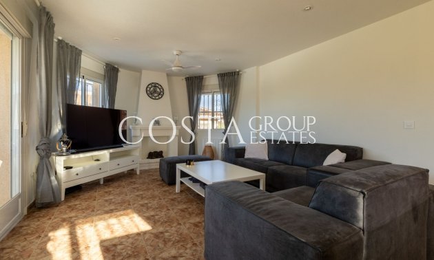 Odsprzedaż - Willa -
Benijofar