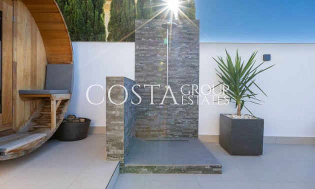 Odsprzedaż - Willa -
Benijofar