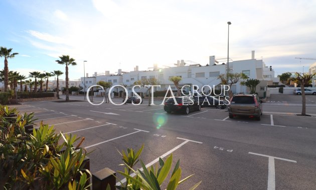 Herverkoop - Apartments -
Los Montesinos - Entre Naranjos