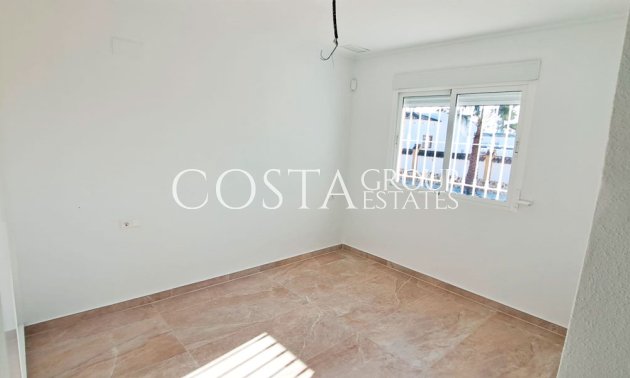 Herverkoop - Villa -
Catral