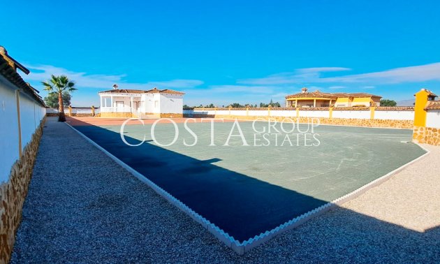 Herverkoop - Villa -
Catral