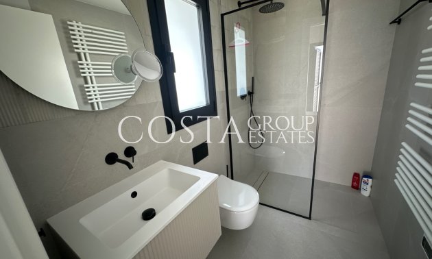 Resale - Villa -
Ciudad Quesada