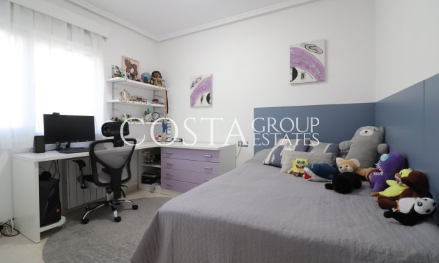 Odsprzedaż - Willa -
Benijofar - Monte Azul