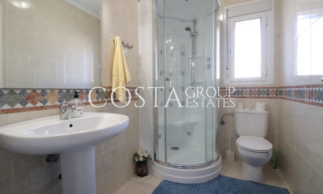 Odsprzedaż - Willa -
Benijofar - Monte Azul