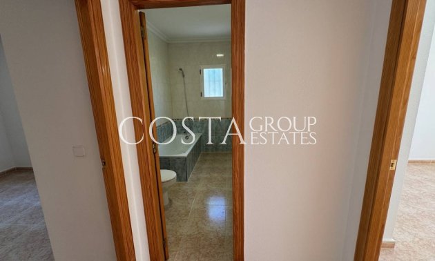 Herverkoop - Villa -
Algorfa - Montemar