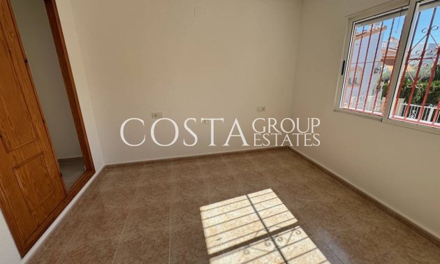 Herverkoop - Villa -
Algorfa - Montemar