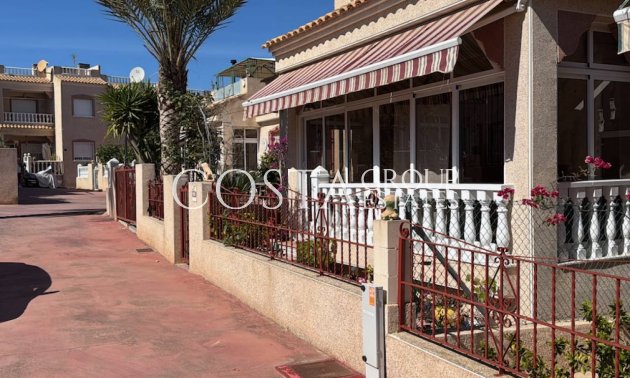 Herverkoop - Villa -
Algorfa - Montemar