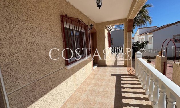 Herverkoop - Villa -
Algorfa - Montemar