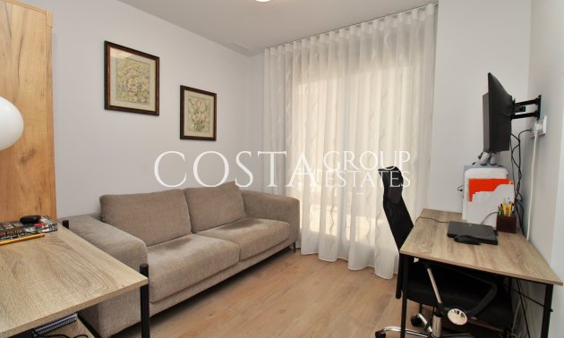 Herverkoop - Villa -
Villamartín