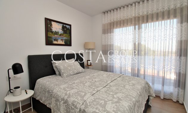 Herverkoop - Villa -
Villamartín