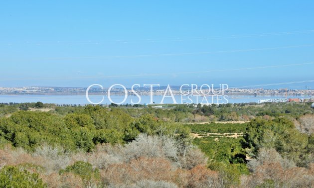 Herverkoop - Villa -
Villamartín