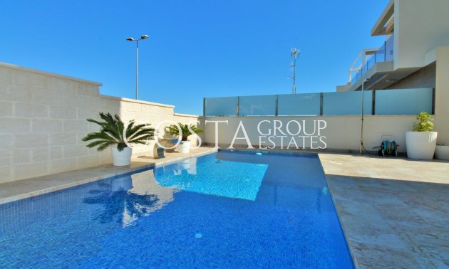 Herverkoop - Villa -
Villamartín