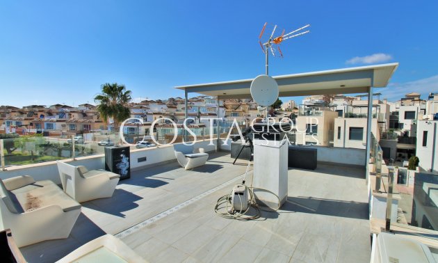 Revente - Villa -
Villamartín