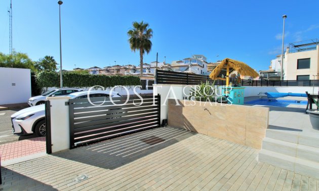 Revente - Villa -
Villamartín