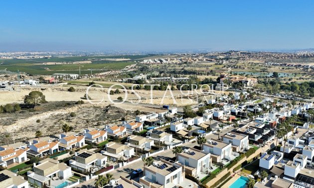 Herverkoop - Villa -
Algorfa - La finca Golf