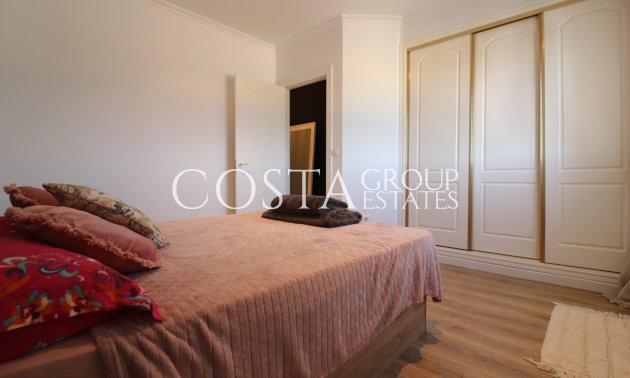 Wiederverkauf - Villa -
Rojales