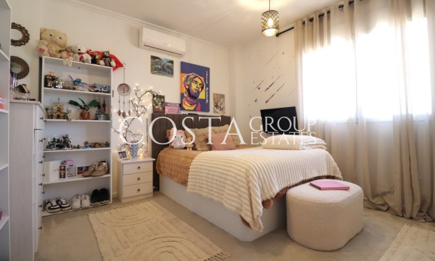 Wiederverkauf - Villa -
Rojales