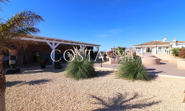 Wiederverkauf - Villa -
Rojales