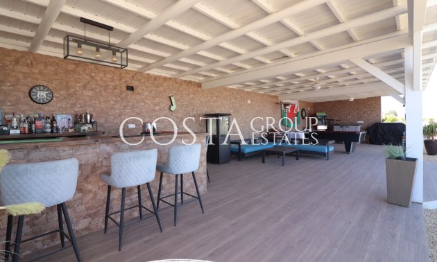 Wiederverkauf - Villa -
Rojales