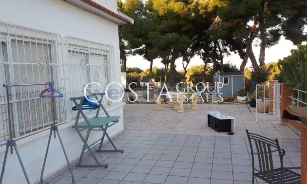 Resale - Villa -
Torrevieja - Los Balcones
