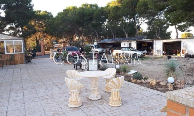 Resale - Villa -
Torrevieja - Los Balcones