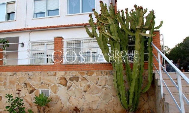 Resale - Villa -
Torrevieja - Los Balcones