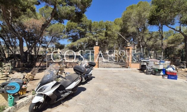 Resale - Villa -
Torrevieja - Los Balcones