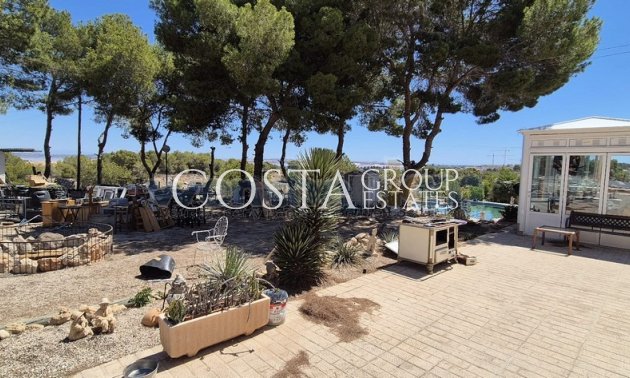 Resale - Villa -
Torrevieja - Los Balcones