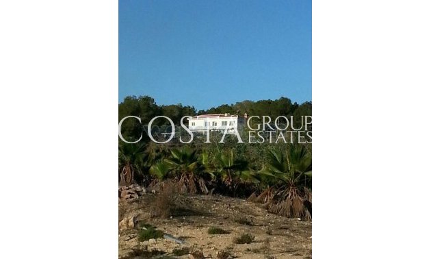 Resale - Villa -
Torrevieja - Los Balcones