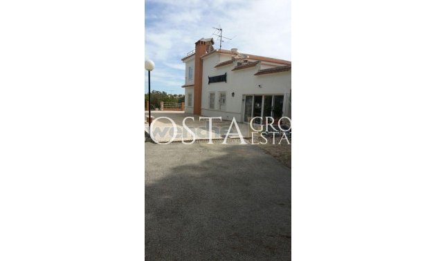 Resale - Villa -
Torrevieja - Los Balcones