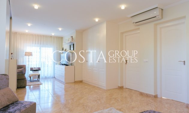 Wiederverkauf - Villa -
Torrevieja - Los Balcones