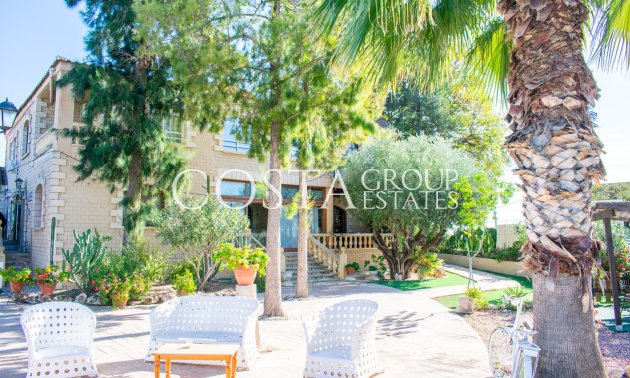 Odsprzedaż - Willa -
Crevillente