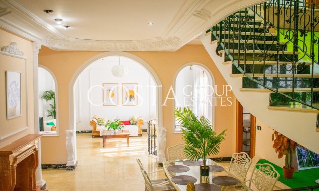 Odsprzedaż - Willa -
Crevillente