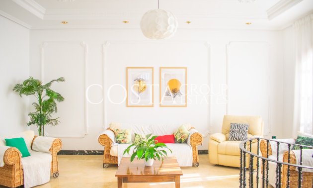 Odsprzedaż - Willa -
Crevillente