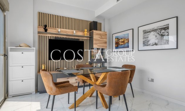 Herverkoop - Villa -
Orihuela Costa - Villamartín