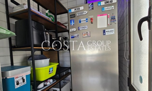 Herverkoop - Villa -
Orihuela Costa - Villamartín