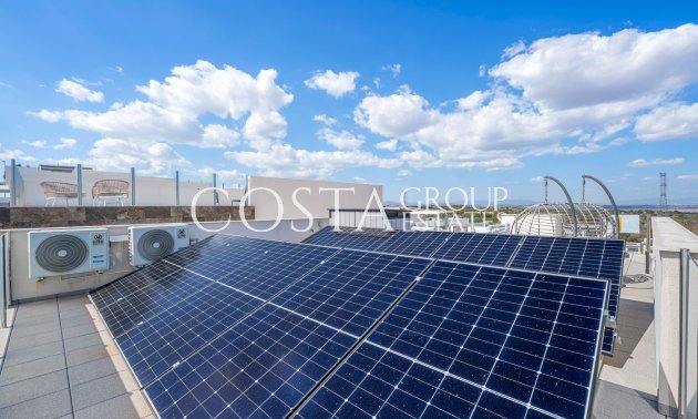 Herverkoop - Villa -
Orihuela Costa - Villamartín