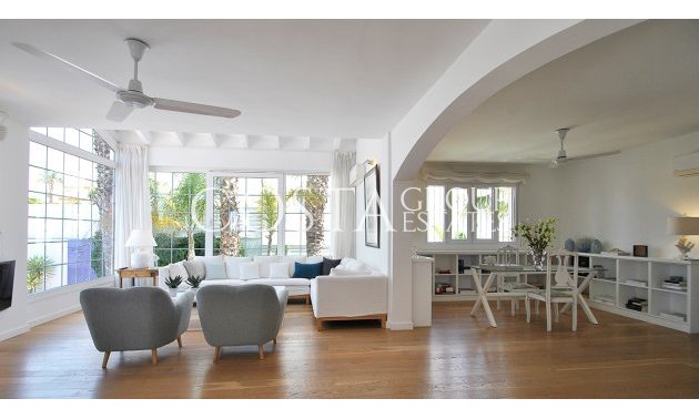 Revente - Villa -
Elche - La Marina