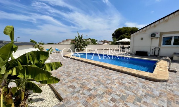 Herverkoop - Villa -
Torrevieja - Los Balcones