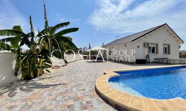 Herverkoop - Villa -
Torrevieja - Los Balcones