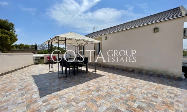 Herverkoop - Villa -
Torrevieja - Los Balcones