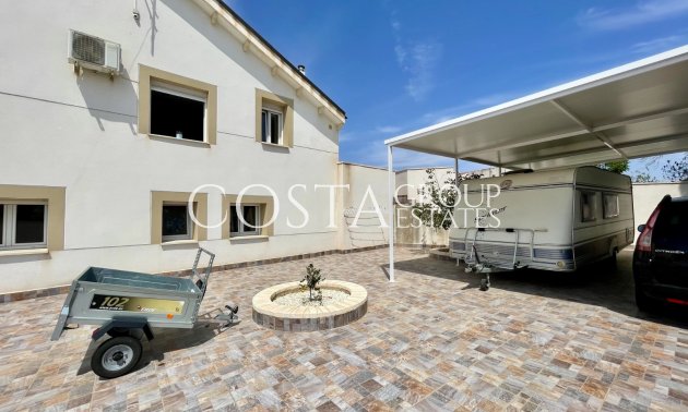 Herverkoop - Villa -
Torrevieja - Los Balcones