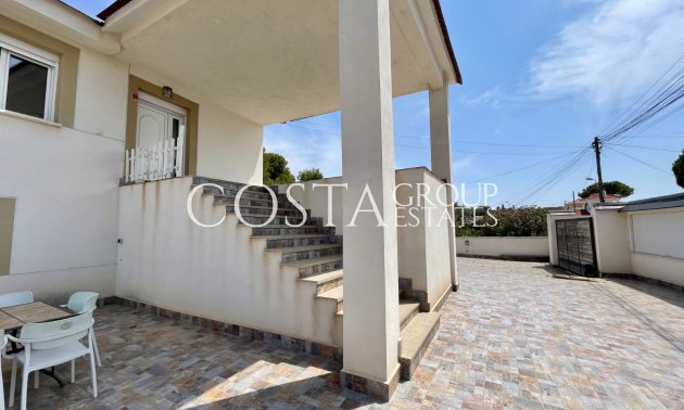 Herverkoop - Villa -
Torrevieja - Los Balcones