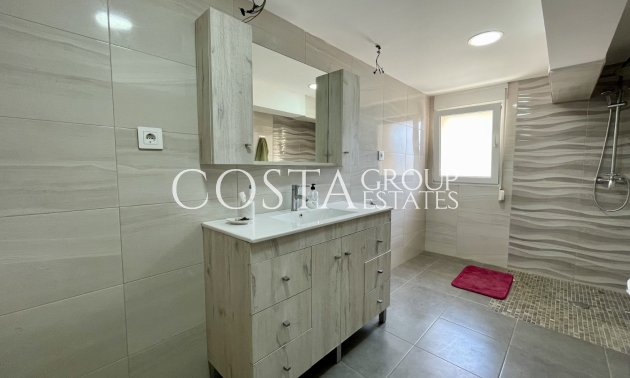 Herverkoop - Villa -
Torrevieja - Los Balcones