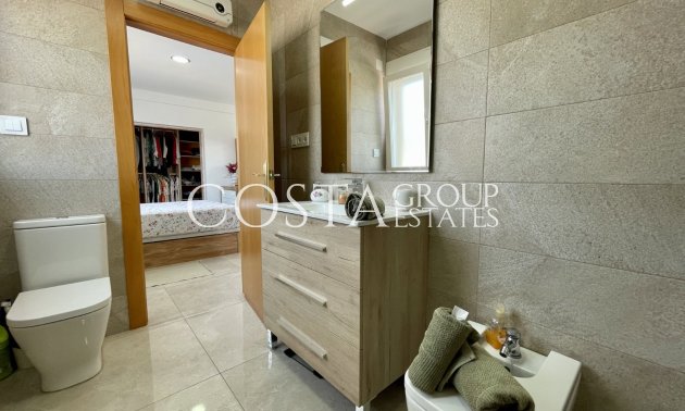 Herverkoop - Villa -
Torrevieja - Los Balcones