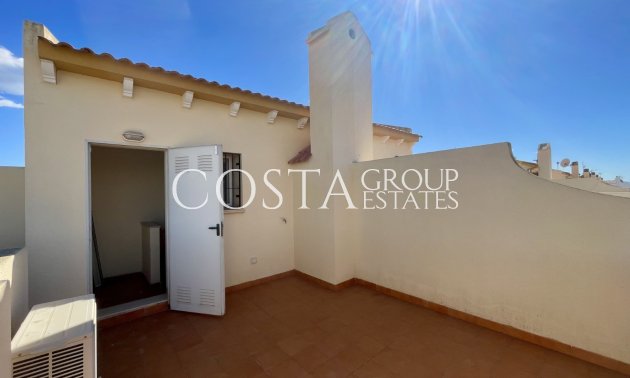 Resale - House -
Pilar de la Horadada