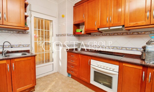 Odsprzedaż - Dom -
Villamartín