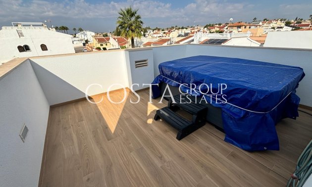 Herverkoop - Villa -
Ciudad Quesada